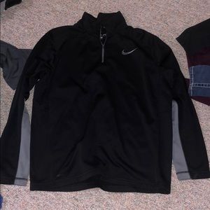 Pull over sweatshirt